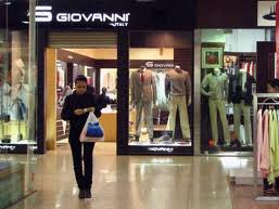 Đại gia nhí mê đốt tiền: Hàng hiệu và nhân cách!