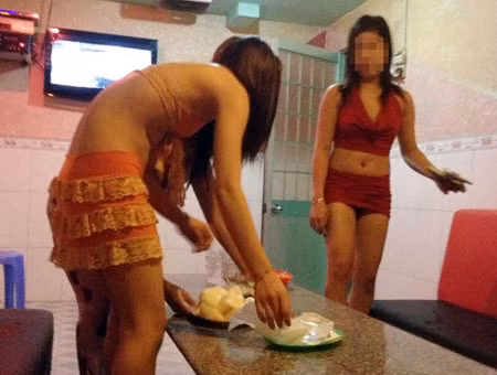 Thâm nhập quán nhậu 'sung sướng' ở miền Tây