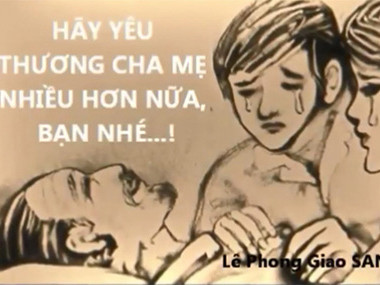 Rớt nước mắt Clip tranh cát mùa Vu Lan báo hiếu