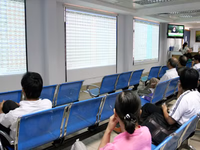 Doanh nghiệp hủy niêm yết: Ai thiệt, thiệt ai?