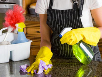 Giỏi ngoại ngữ, cử nhân 9X làm osin lương cao