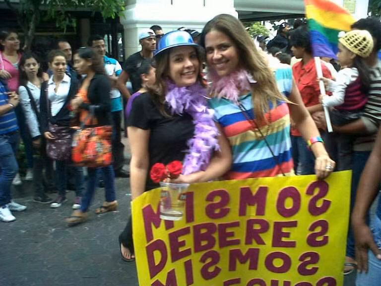 Đồng tính luyến ái là hợp pháp ở Ecuador nhưng trong xã hội, những người đồng tính và LGBT vẫn bị kỳ thị