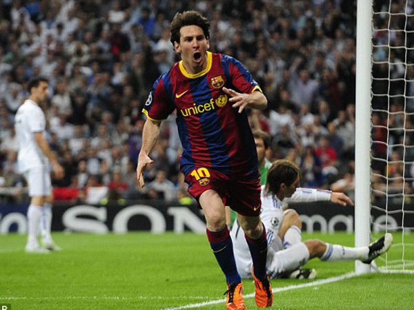 Mourinho tung cờ trắng