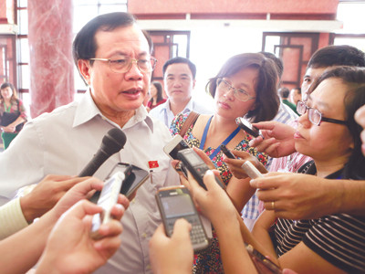 Bí thư Thành ủy Hà Nội: Xử nghiêm nạn 'bôi trơn', 'chạy' chức