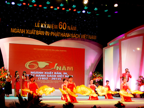 Sôi nổi kỷ niệm 60 năm ngành Xuất bản – In – Phát hành Việt Nam