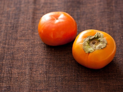 Vì sao quả hồng ngâm tốt cho vòng eo của bạn?