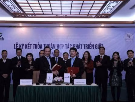 Vietcombank 'rót' 750 tỷ đồng xây nhà máy sản xuất gỗ MDF tại Quảng Trị