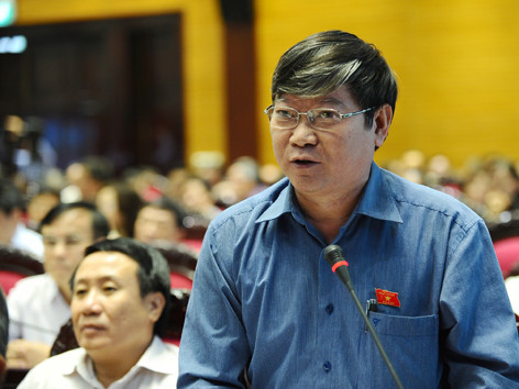 Chống tham nhũng: Dàn trận lớn bắt chuột con?