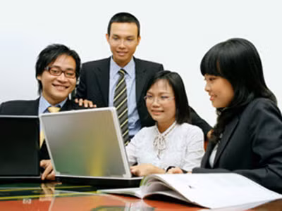 Học ngành công nghệ thông tin dễ tìm việc