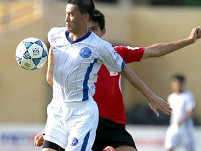 Có nhiều 'mối', Công Vinh vẫn thất nghiệp