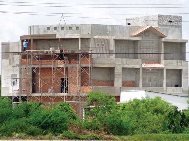 Giá nhà tái định cư sẽ cao hơn giá nhà thương mại