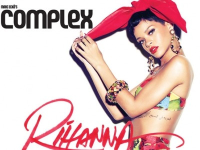 Rihanna khoe thân hình nóng bỏng