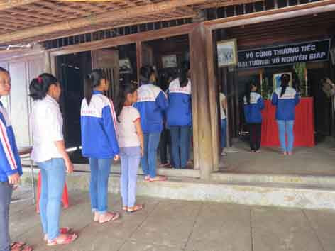 Nơi chôn rau cắt rốn vái vọng người