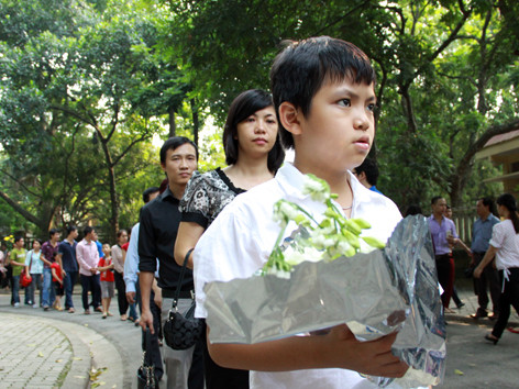 Xin người yên nghỉ!