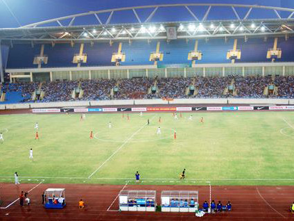 Giám đốc sân Mỹ Đình đòi chia vé VIP trận Arsenal