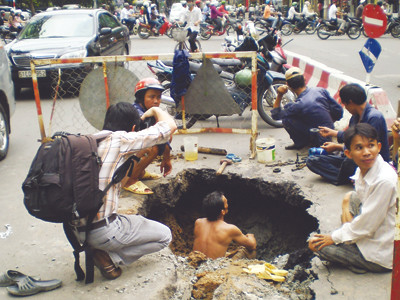 Hố 'tử thần' chưa thể khắc chế