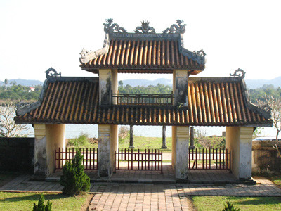 Tôn tạo Linh Tinh Môn – Văn Miếu Huế
