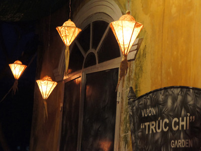 Ngỡ ngàng 'Trúc Chỉ'