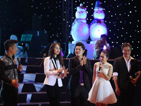 Hiền Thục lại khóc khi hát 'Nhật ký của mẹ'