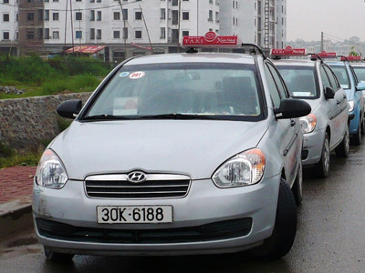 Quản lý taxi bằng màu sơn và phân vùng