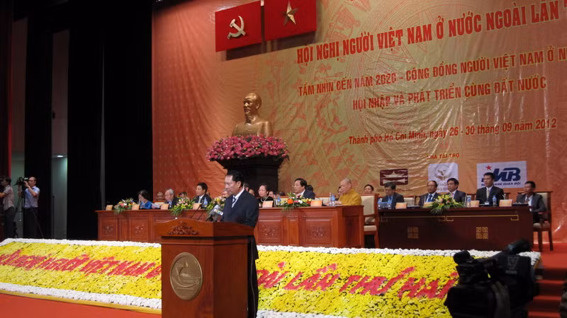 Khai mạc hội nghị Người Việt Nam ở nước ngoài lần hai