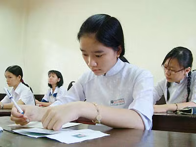 Học kém, không được thi đại học?