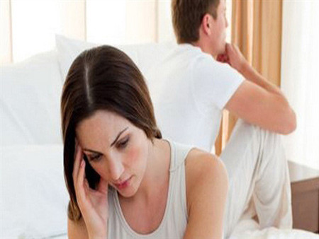 Chồng khen cave “chuyên nghiệp” hơn vợ