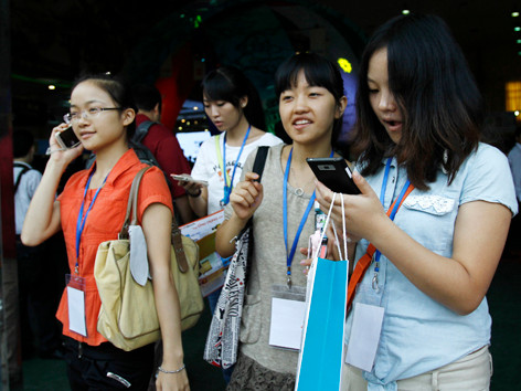 Sẽ làm rõ hành vi ba nhà mạng cùng tăng cước 3G