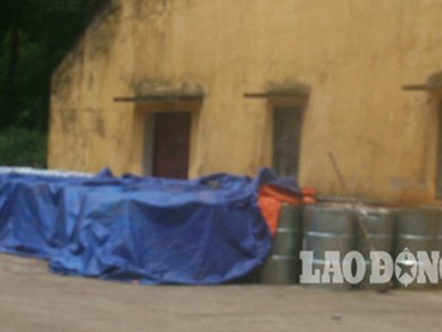 Chôn hàng tấn thuốc trừ sâu, đầu độc người dân