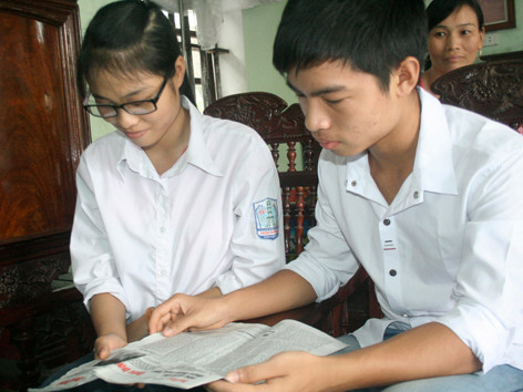 Một xã, hai thủ khoa