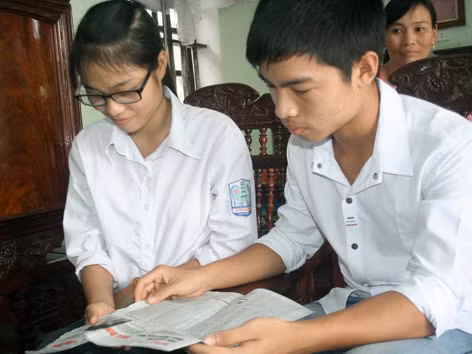 Một xã, hai thủ khoa