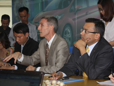 Doanh số ô tô 4 tháng đầu năm: Con số biết nói