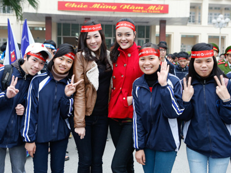 Người trẻ chia sẻ máu đào