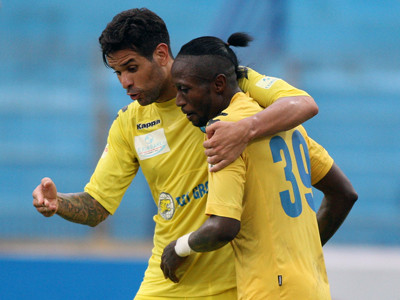 HN.T&T thắng đậm, B.BD thoát đội sổ