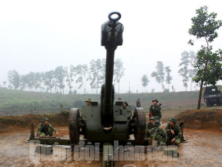 Những người 'chân đồng, vai sắt' vượt nắng, thắng mưa