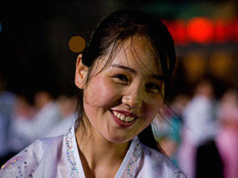 Phẫu thuật thẩm mỹ giá 3 USD ở Triều Tiên