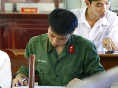 Hàng nghìn chỉ tiêu vào bốn trường khối quân đội