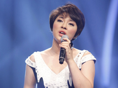 Vietnam Idol: Yếu, thiếu và sự cố quên lời