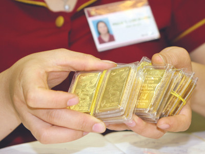 Chuyển đổi sang vàng SJC: Bỗng dưng có tiền tỷ