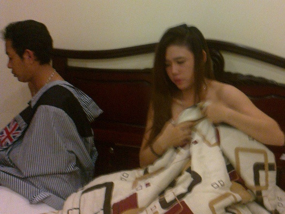 Bắt 'tú ông' môi giới mại dâm chân dài tiền triệu