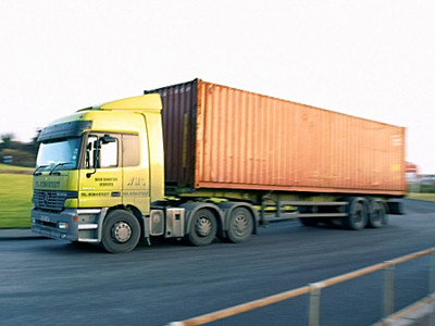 Kỹ năng đối phó với xe tải