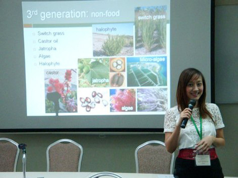 Trò chuyện cùng nữ phó giáo sư xinh đẹp, trẻ nhất VN