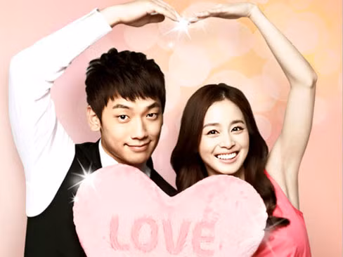 Khoảnh khắc ngọt ngào của Kim Tae Hee và Bi Rain