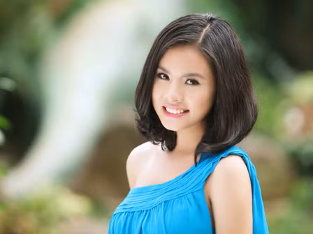 Vân Trang: "Showbiz Việt bên ngoài ghê hơn trong phim"