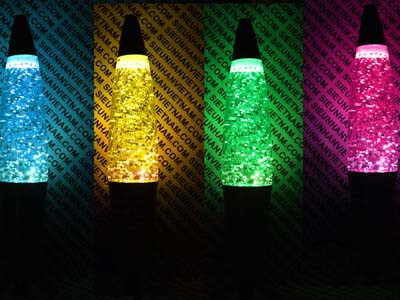 Được bồi thường vì đèn rơi khi đang quan hệ