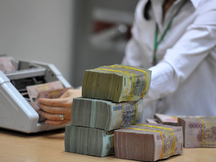 Ngân hàng đang ‘xơi’ 6% chênh lệch lãi suất?