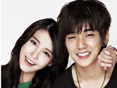 Cặp đôi sao Hàn xì-tin với thời trang G By Guess