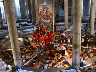 Nghệ thuật yểm tháp Kim Cương thừa