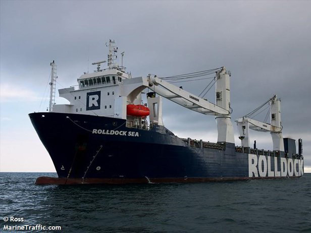 Tàu ngầm Kilo đầu tiên của Việt Nam đang về cảng Cam Ranh