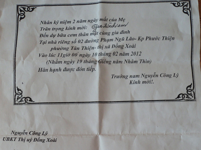 Thiệp mời cơm ghi rõ đơn vị công tác của ông Nguyễn Công Lý